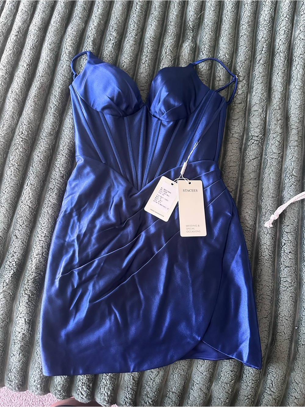 Dark Navy Flattering V-neck Ruched Boning Corset Bodycon Homecoming Dress